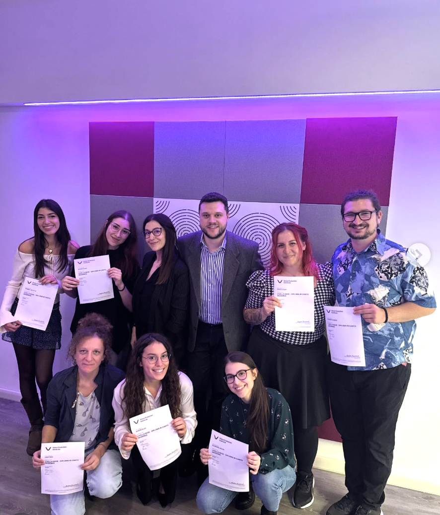 Post ExpresSING Studio